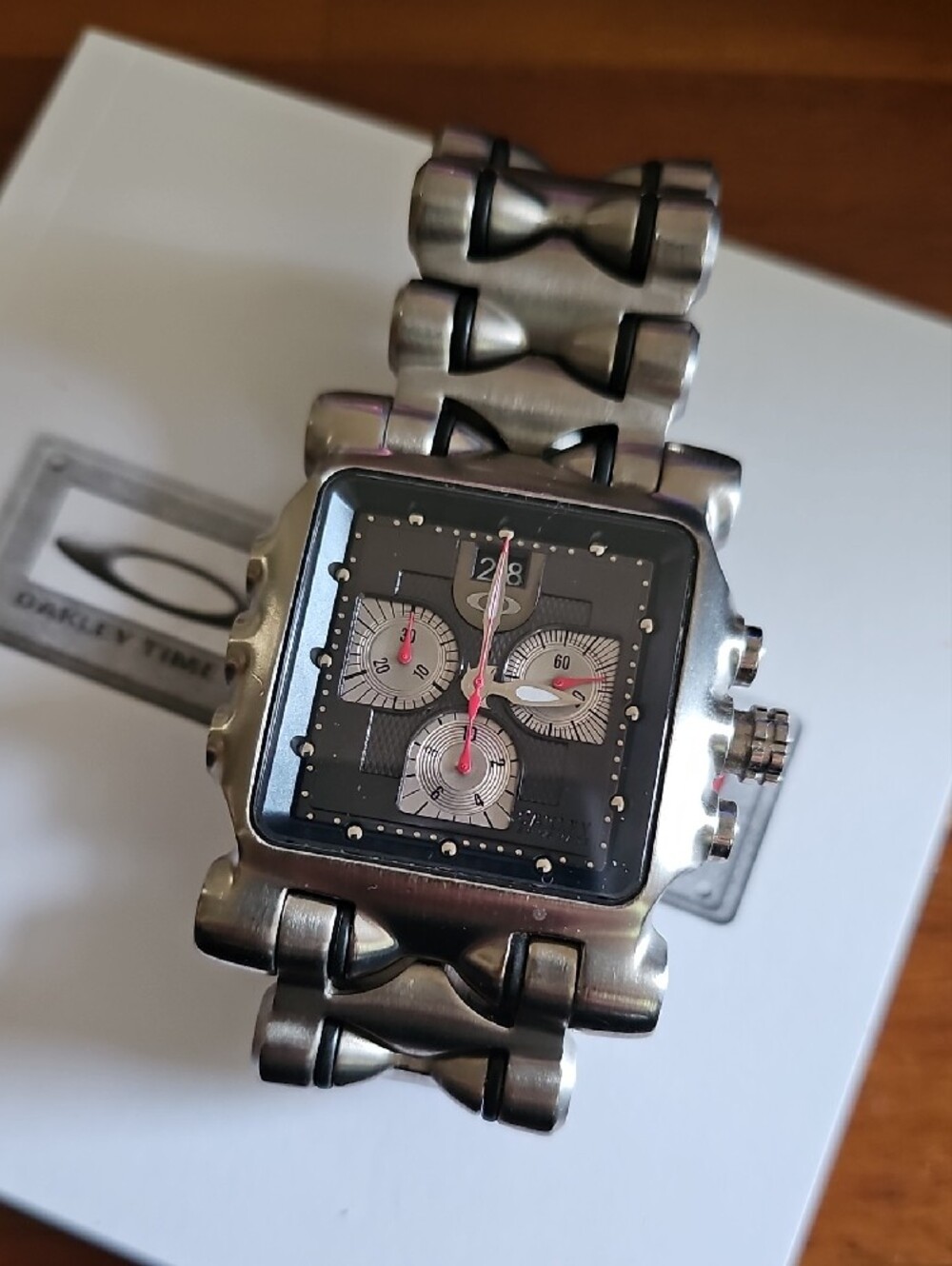 Rare Vintage Oakley Time Tank/machine. Full Titanium Swiss Quartz Chronograph - Picture 3 of 6